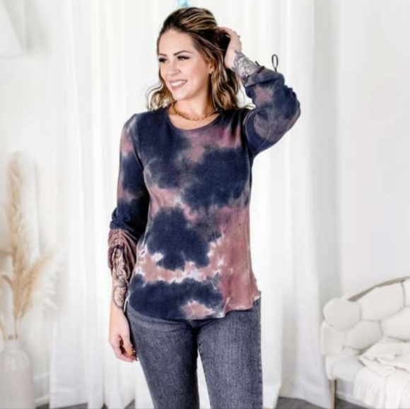 Tie dye shirring long sleeve top - Picture 2 of 5